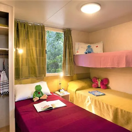 Charming In With Shared Pool Casa vacanze *